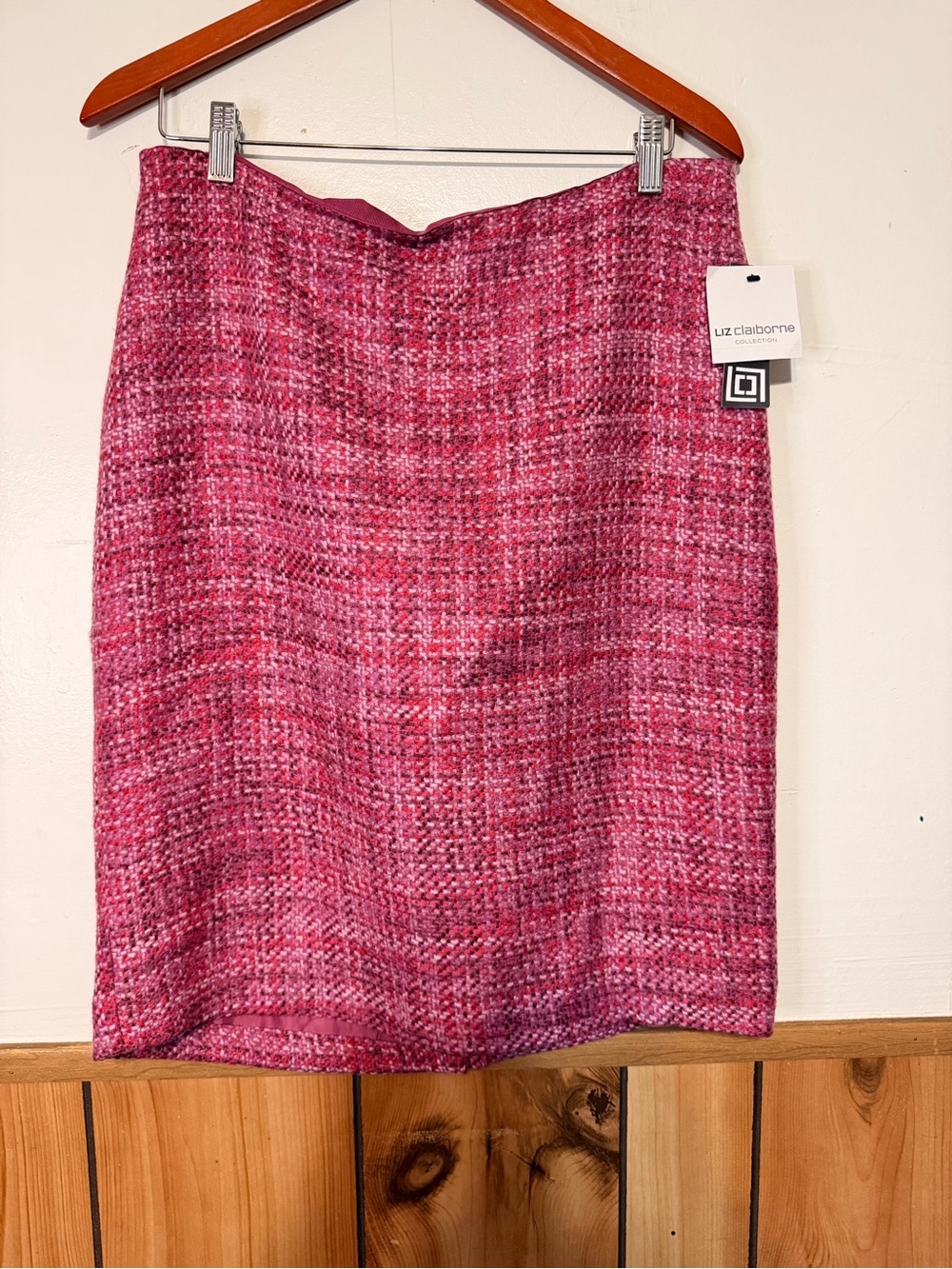 Liz Claiborne Raspberry Pink Tweed Pencil Skirt